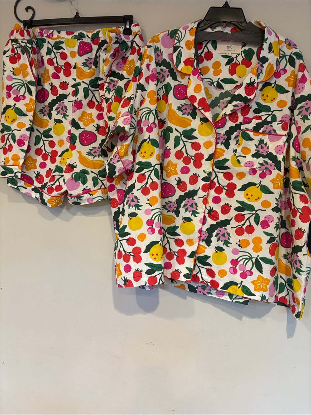 Printfresh White Fruit Print pajama set with Bright Red, Yellow & Green